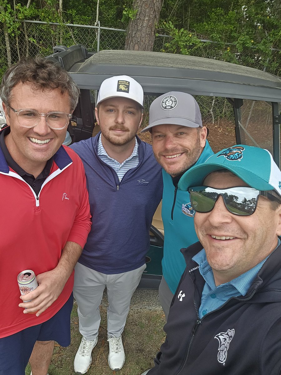 JoeCats19's tweet photo. Big Ups to @NickVaugh &amp; his crew from Crave Italian Oven &amp; Bar + 357 Coastal Raw Bar to play in @CoastalMBB @CoachJustinGray Golf Tournament! Nobody bedda! This Aint A Hobby! https://t.co/EPdduc29jK