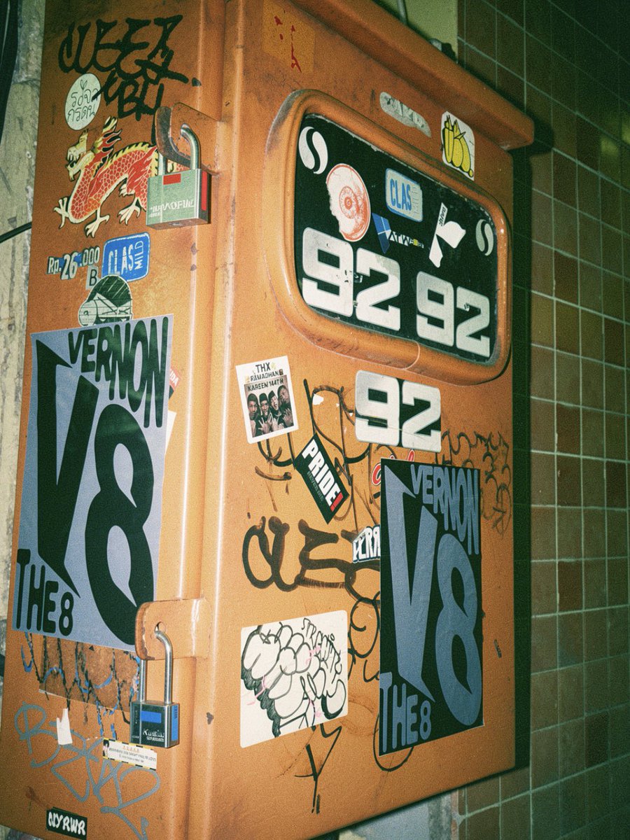 mou • v8! 💫 tweet media