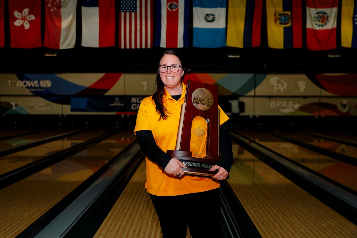 GoShockersBOWL's tweet photo. Happy birthday to our leader, @CoachHolly4 🥳 https://t.co/nPA4t0PG7P