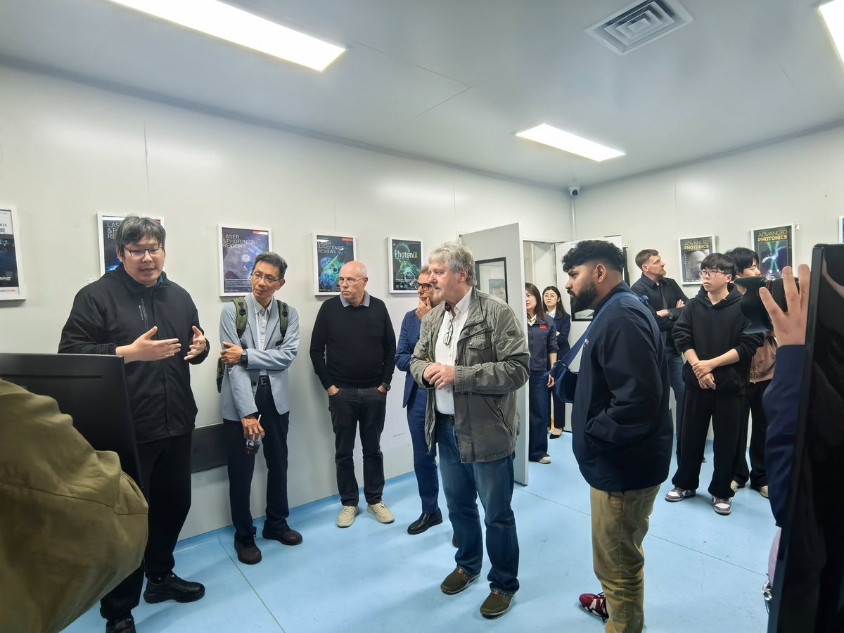 SCILab_NJUST's tweet photo. International scholars' visit to our lab on April 24!

Welcome:
Prof. Wolfgang Osten -TU Stuttgart
Prof. Pin Han -NCHU
Prof. Nikolay Petrov -ITMO
Prof. Armando Albertazzi -UFSC
Prof. Luigi Rovati -UNIMORE
Prof. Renjie Zhou -CUHK
Dr. Ganesh M. Balasubramaniam -NTU

#NJUST #SCILab https://t.co/QP9AvjqqDE
