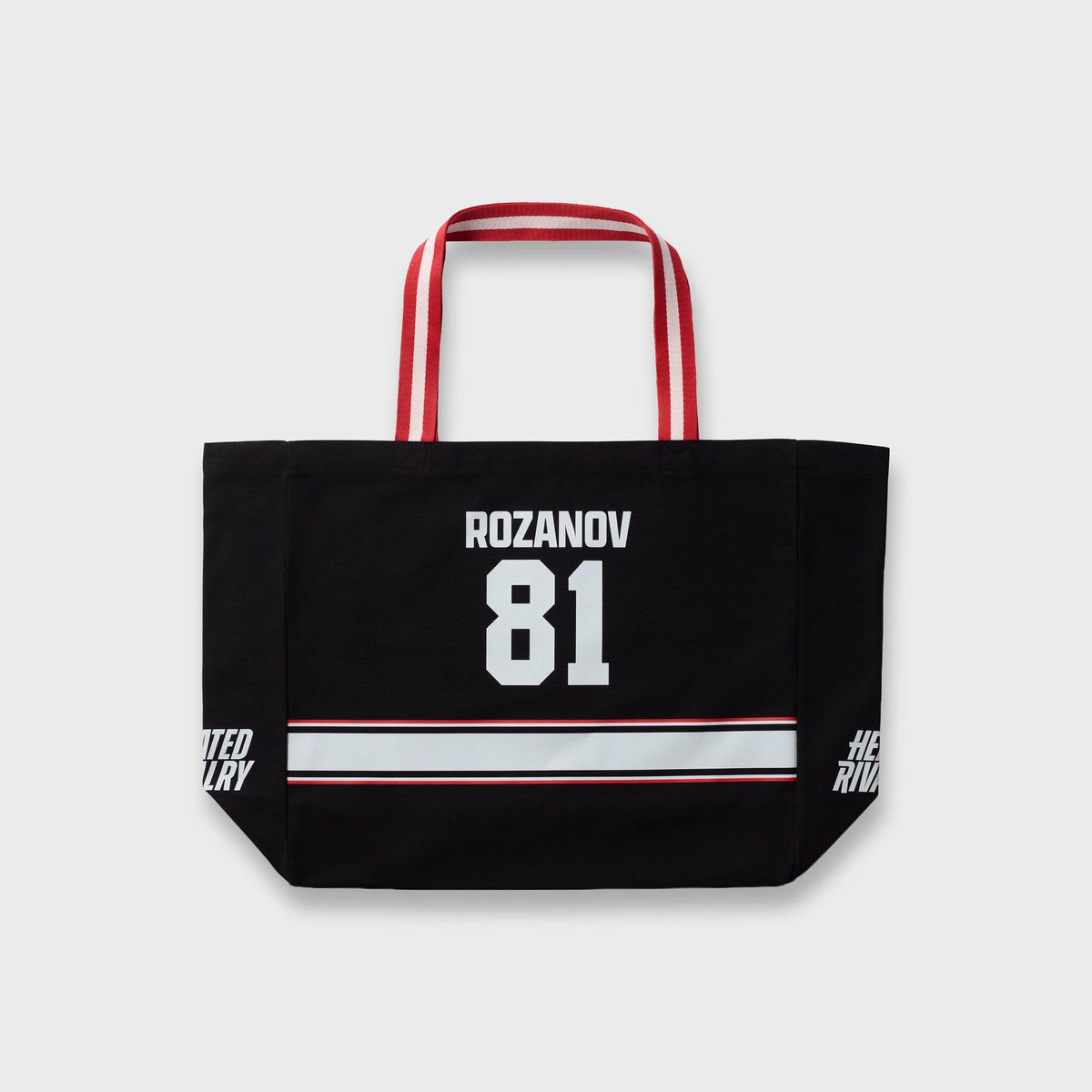 HudConPH's tweet photo. 🚨 New merch alert 🚨 

Official Boston Raiders and Montreal Metros Toe bags are now available to purchase on Heated Rivalry’s webstore for $65 CAD each! 

Link to purchase: 
🖤  https://t.co/nyeuGrV41N…
💙 https://t.co/nyeuGrV41N… https://t.co/bpzifTMUOx