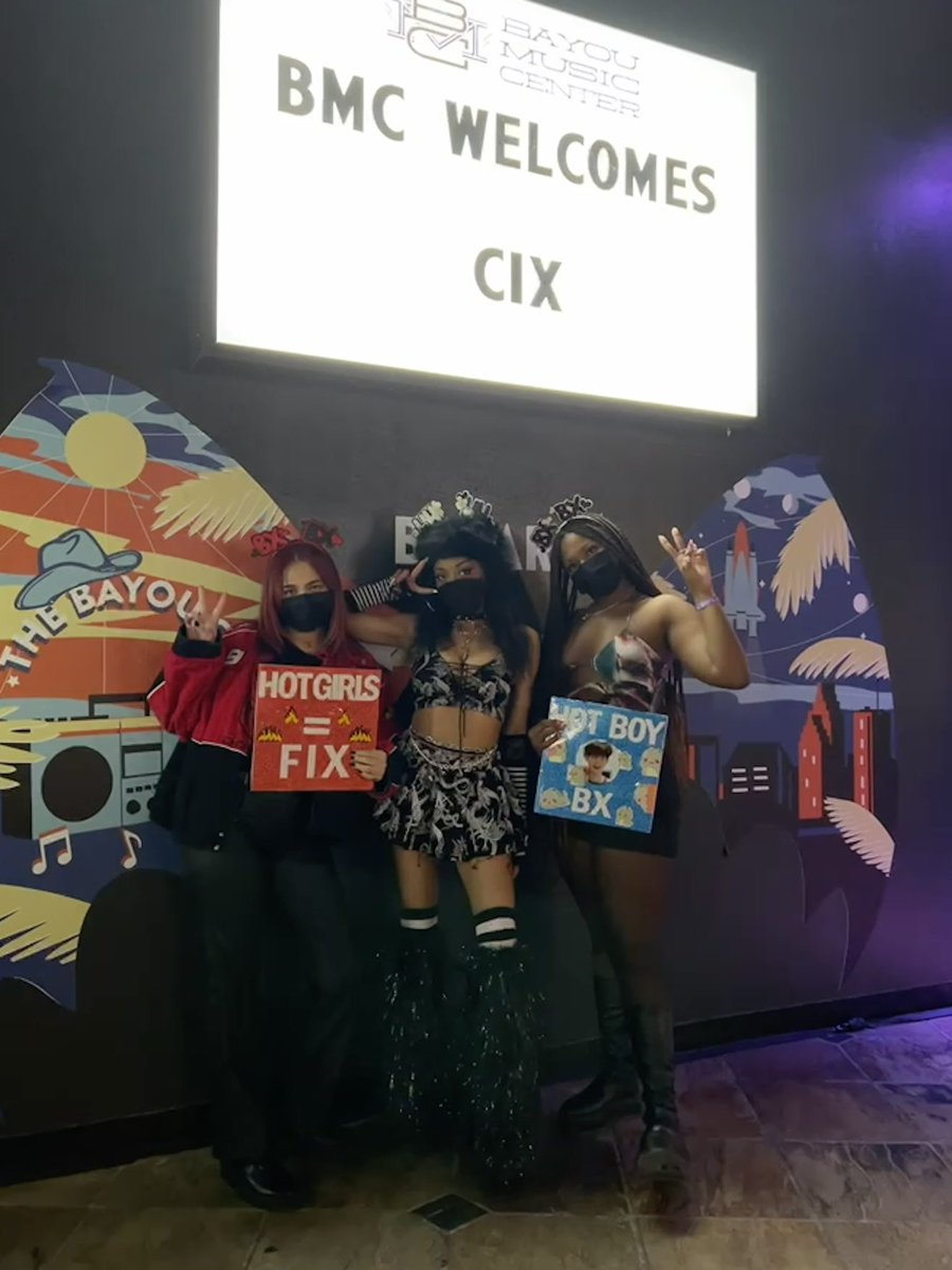 yesenia ♡’s omega x tweet media