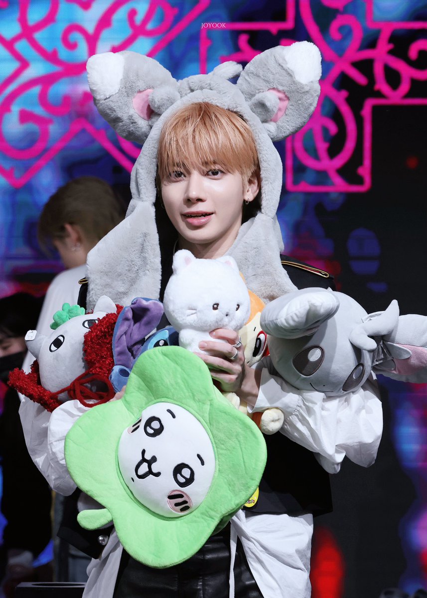 joyook tweet media