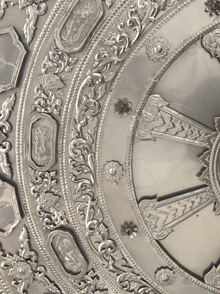 ดีเอ็นเอพ่อ บารมีแม่ E41-E44 #ifexpo tweet media