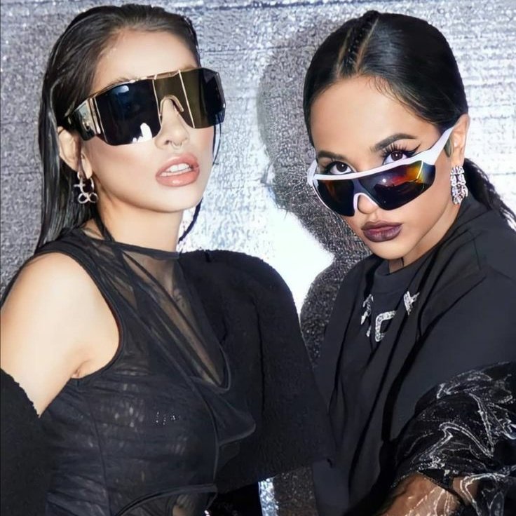 BecerraData's tweet photo. El videoclip de “Wow Wow” de Maria Becerra y Becky G ha superado las 200 MILLONES de visualizaciones en YouTube.

— La Nena de Argentina extiende su récord como la artista nacional con más canciones por encima de dicha marca en la plataforma (16). https://t.co/A7cAaYpLZW