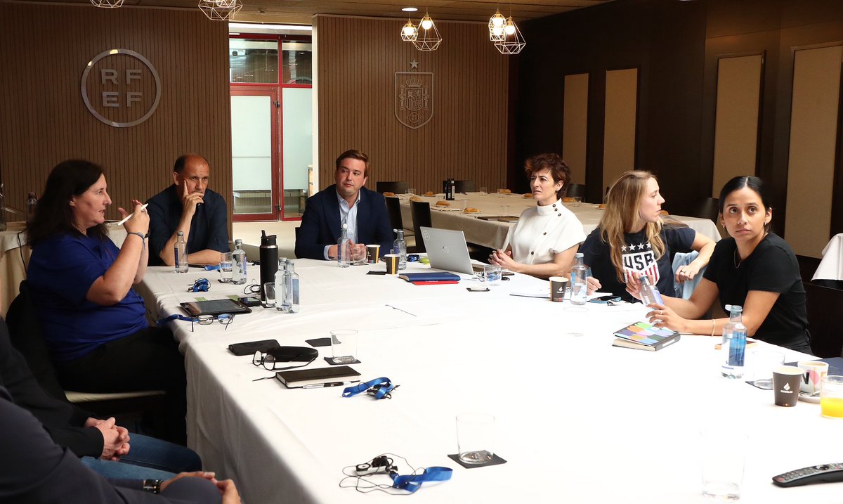 Manuel Zalba tweet media