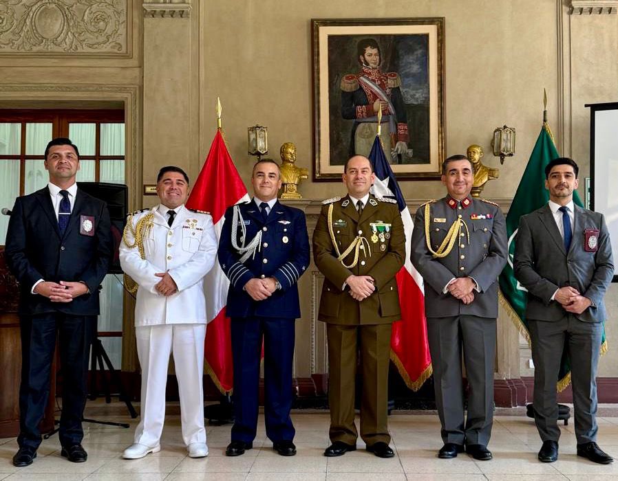Carabineros Internacional tweet media