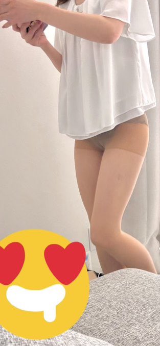 女生宿舍卖黄瓜 tweet media