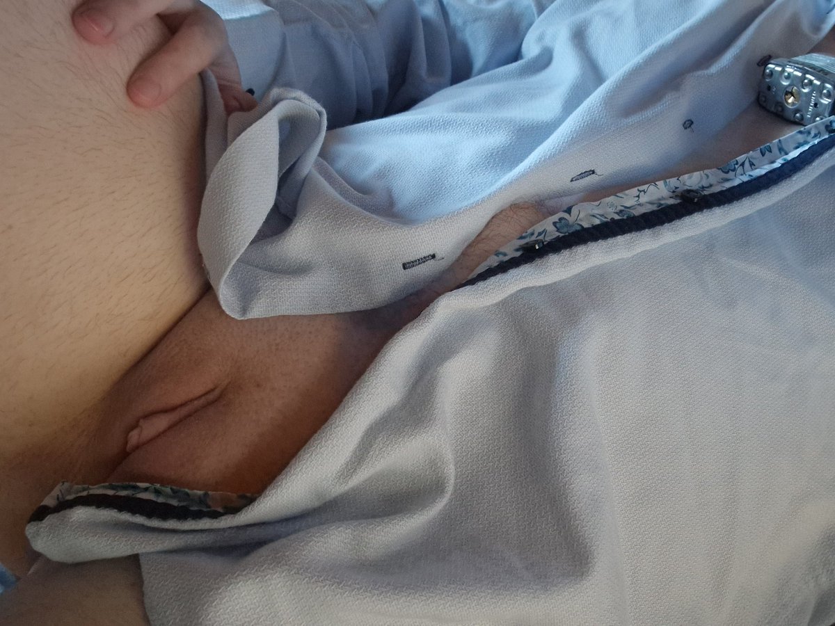TransSubBoy's tweet photo. Ok so whilst tidying i did find one of Daddy's shirts on top of the laundry basket and I thought.. what a great way to show off my newly shaven pussy and stomach 😊

#ftmporn #daddysboy #transman #attentionseeking https://t.co/hU0TO6SbOr