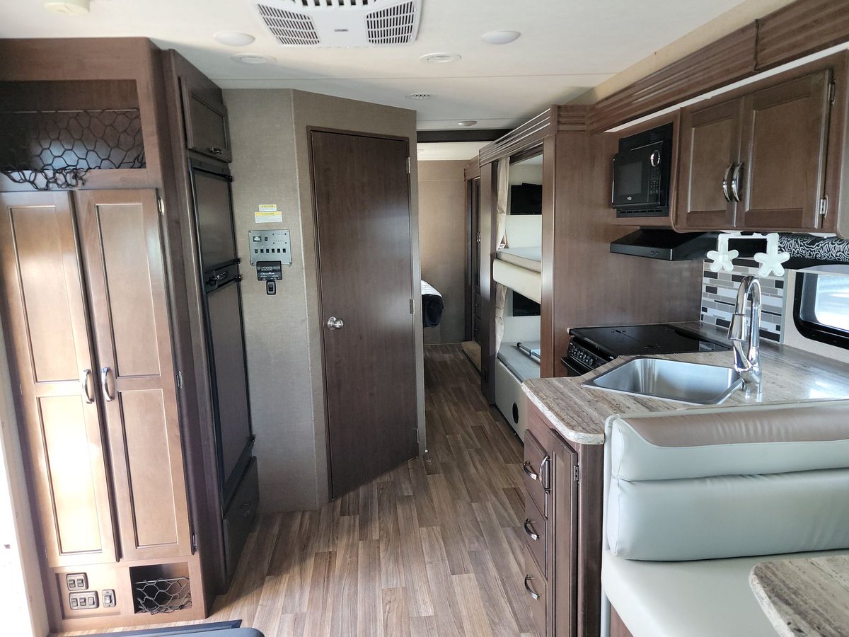 Secure RV Buyers tweet media