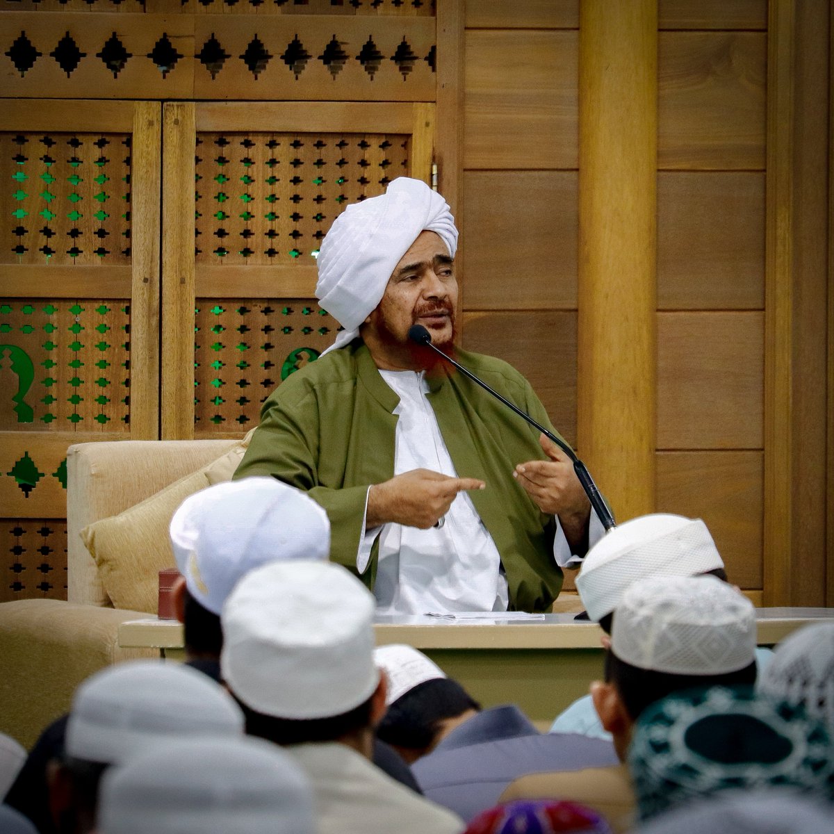 عمر بن حفيظ tweet media