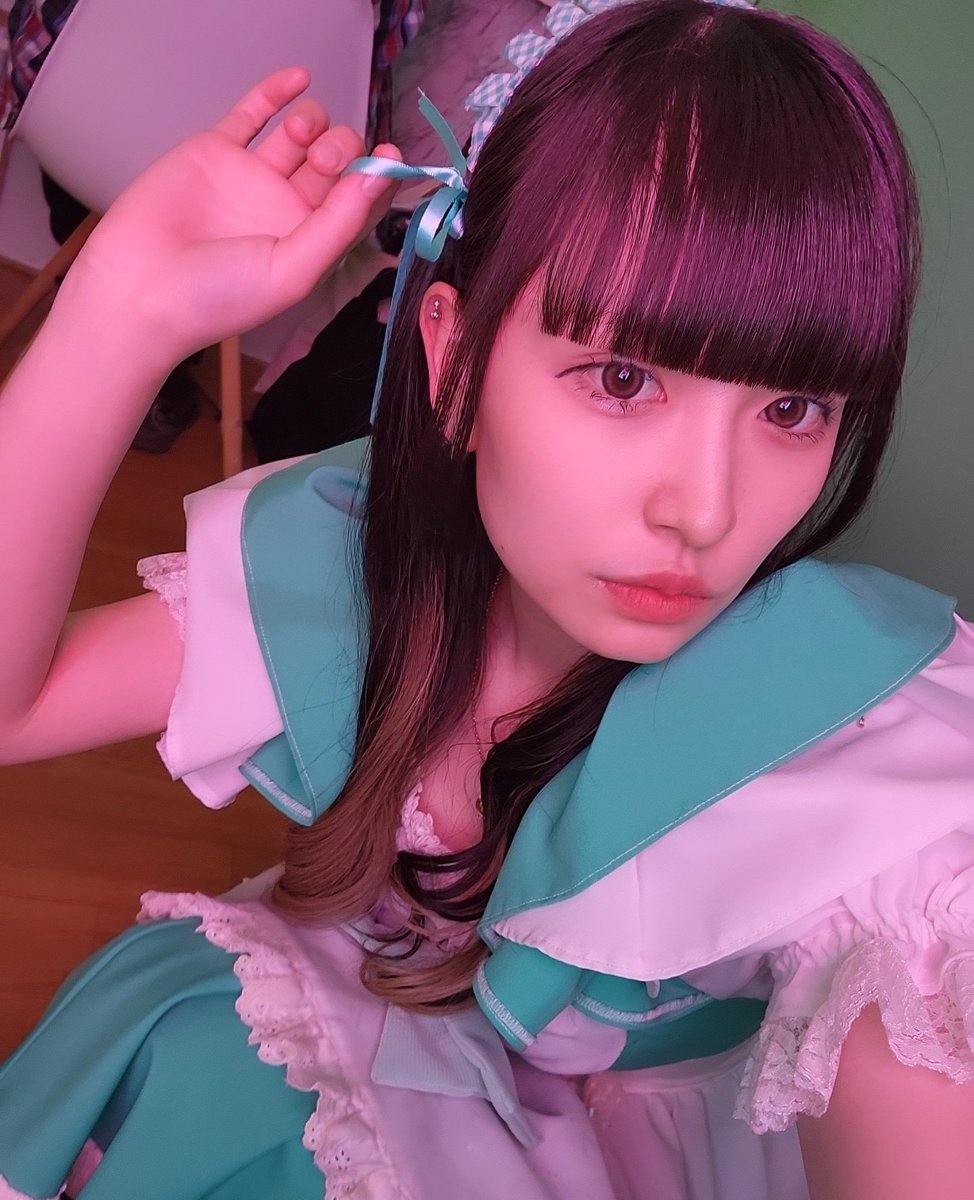 so__do__'s tweet photo. おきゅおわです！ゲスト出勤ありがとうございました！
そしてるなちま1年間お疲れ様！！ゆっくり休んでねー！ https://t.co/Lwqp3MPzkS