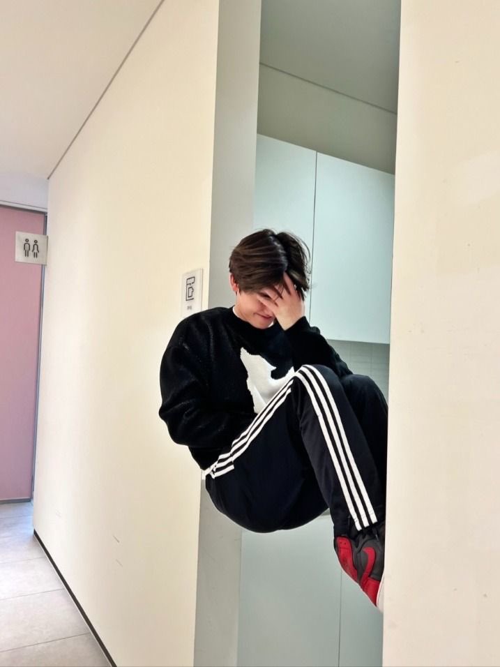 𝄞⨾𓍢ִ໋ tweet media