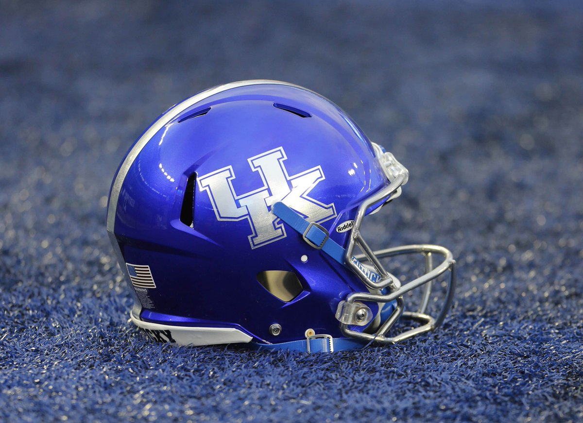 College Football Zone tweet media