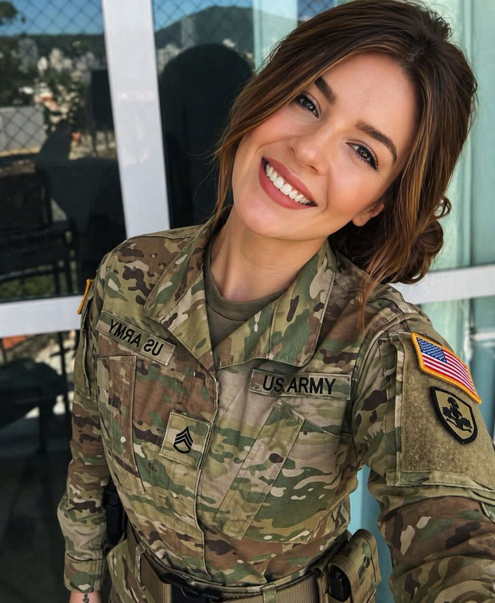 Sophie Lauren tweet media