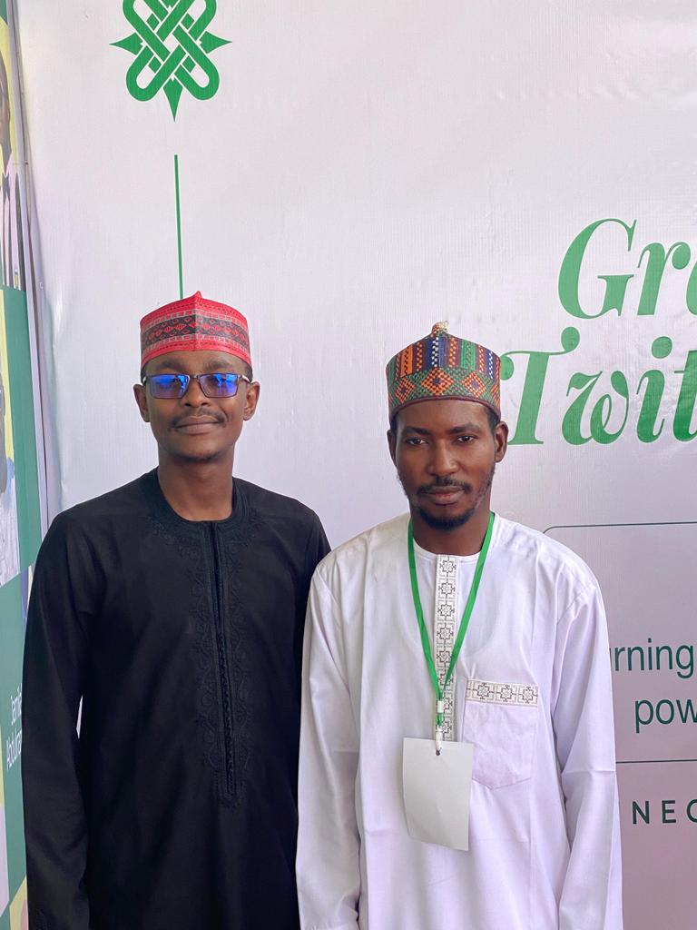 ℭ𝔞𝔩𝔩 Tʜᴇ 𝑃𝑜𝑙𝑖𝑐𝑒_🫶🏻📿🚭 tweet media