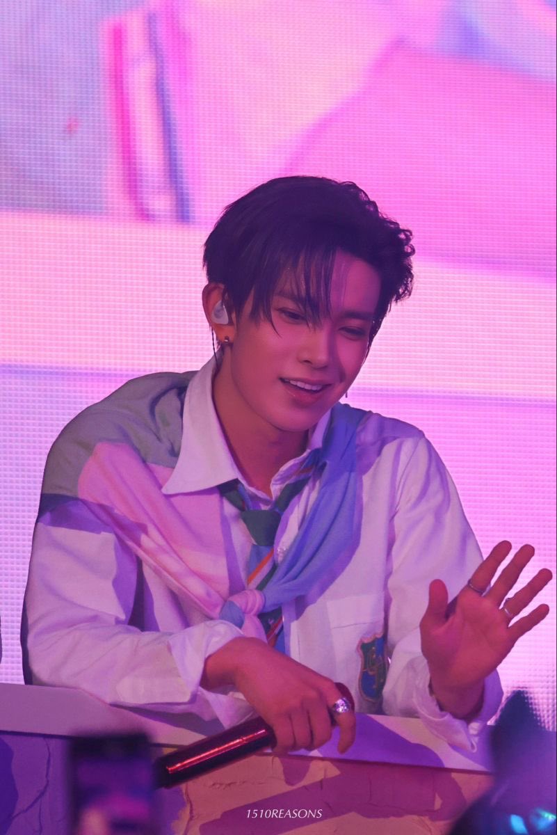 ⛓️🌊 tweet media