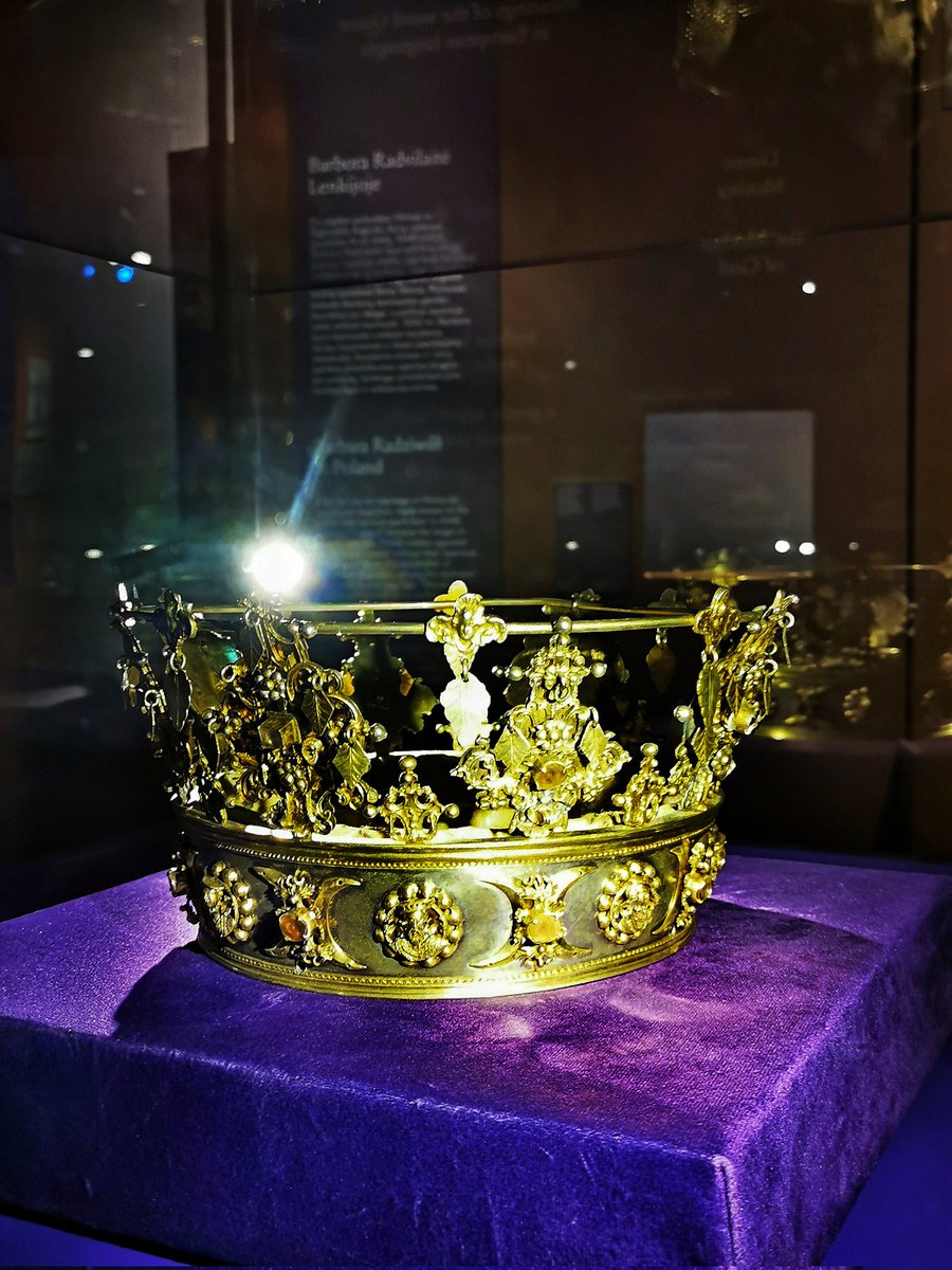 Marrioend's tweet image. On July 10, 1569, Catherine Jogailaitė, the princess of Polish-Lithuanian Commonwealth, was crowned Queen of #Sweden alongside her husband, King Johan III Vasa, in a historic double coronation at Uppsala Cathedral.