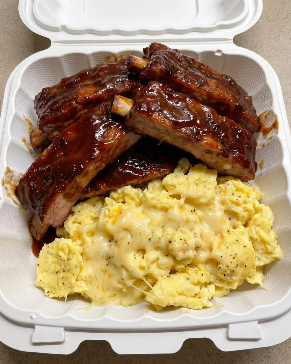 eatinerni's tweet image. What’s missing? 👇