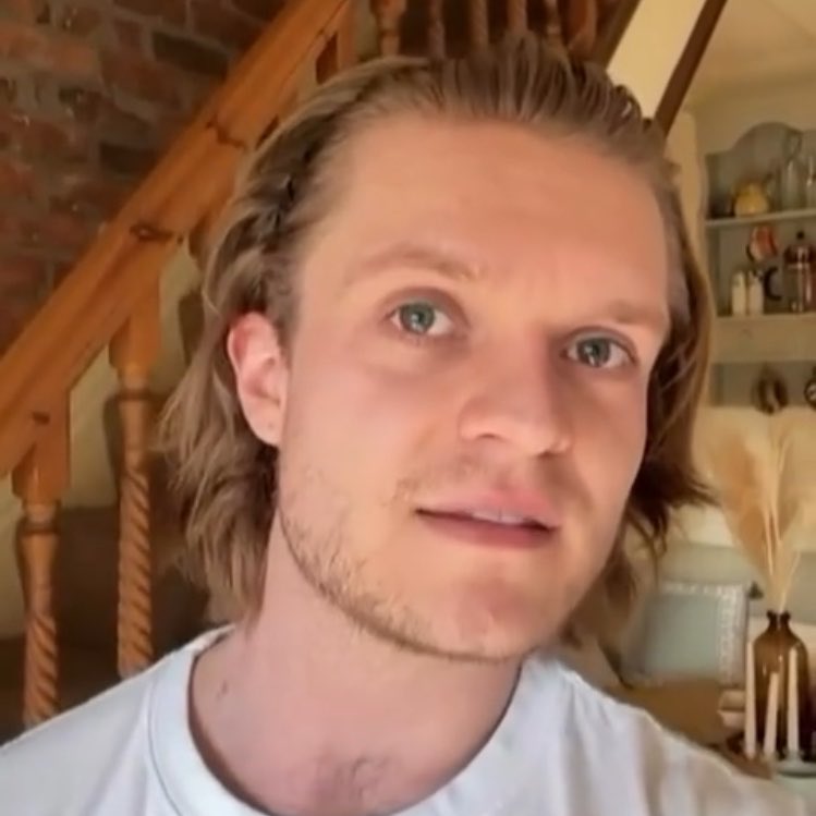 cam 🪐 tweet media