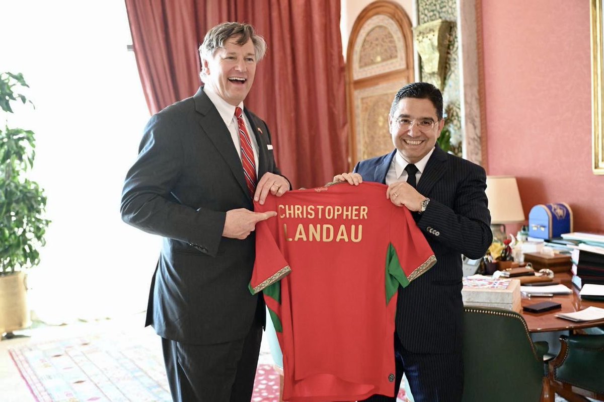 Christopher Landau tweet media