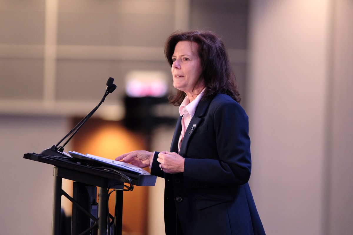 ICBA's tweet photo. Today ICBA Chair @Alice_P_Frazier welcomed community bankers from across the country to #ICBASummit and reminded us that as our community grows and strengthens, so does our voice and our allies who believe in community banking. https://t.co/yZivCLgCQ1
