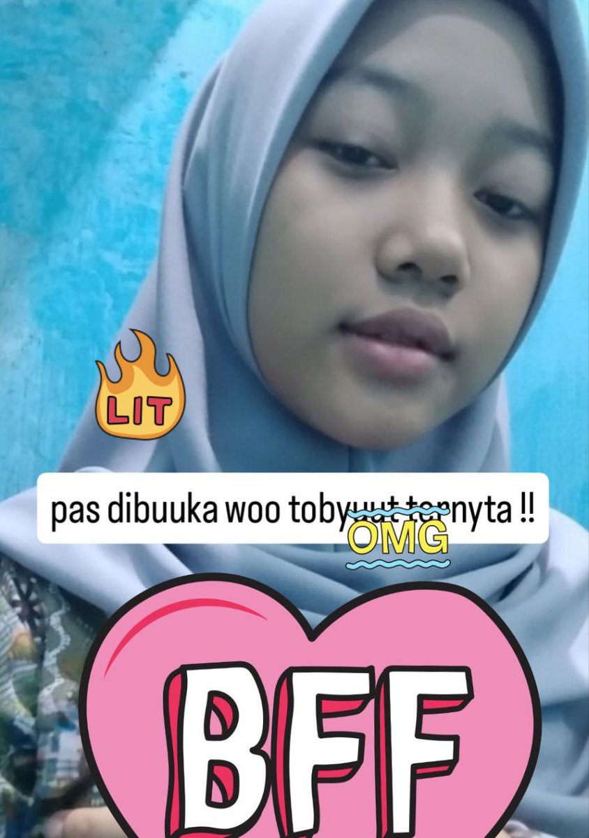 selie tweet media