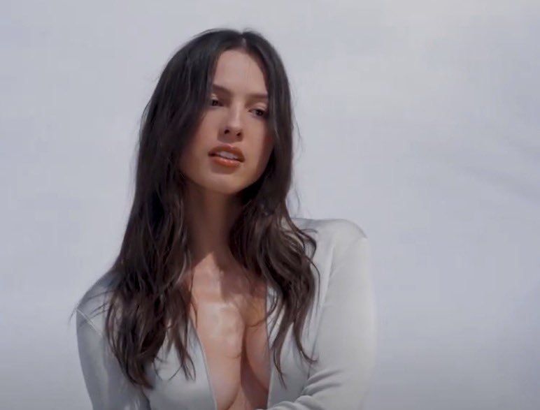 zee⋆˚꩜｡𓏲ּ𝄢 tweet media