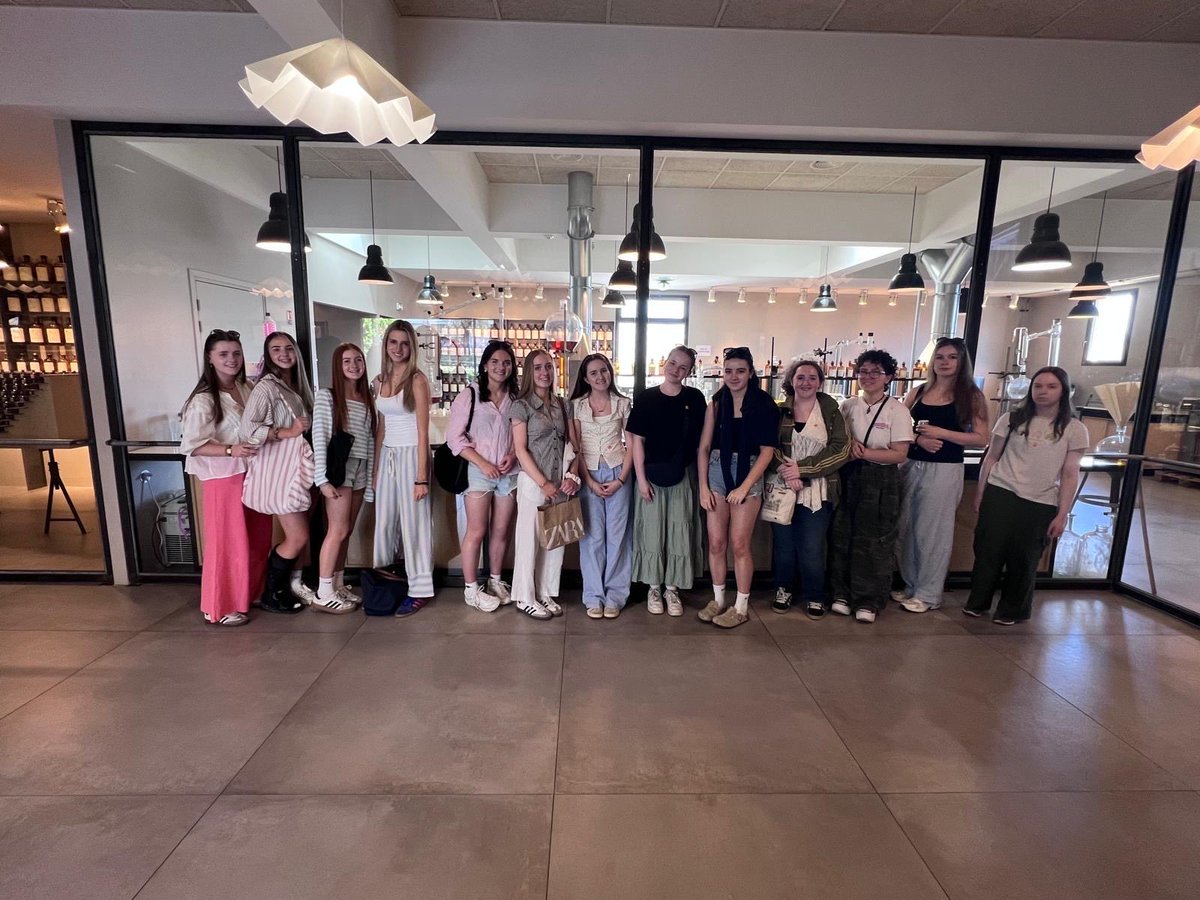 St. Mary's College tweet media
