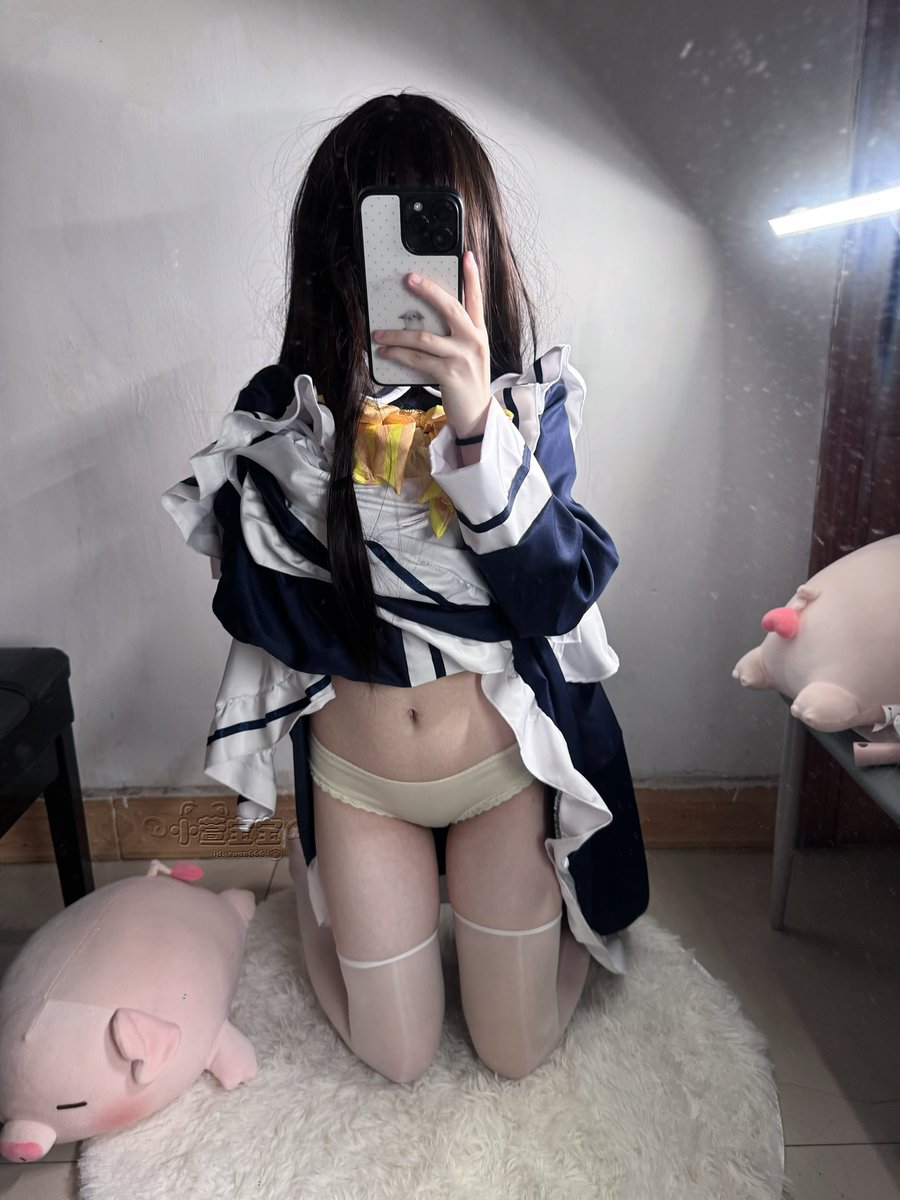 看我不爽亲我啊 tweet media