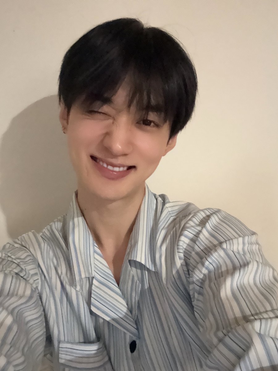 삼티 tweet media