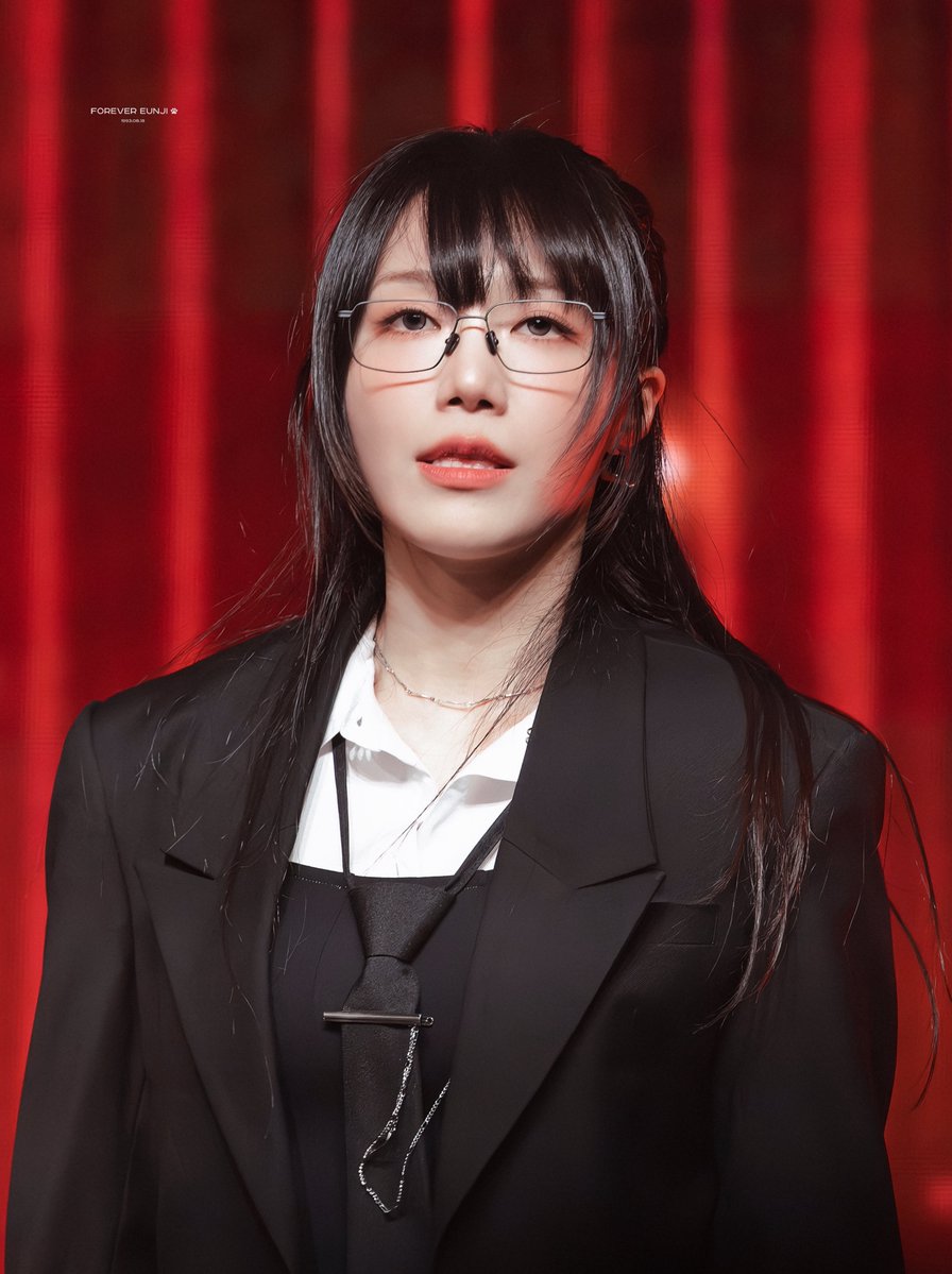 영원히은지 :) tweet media