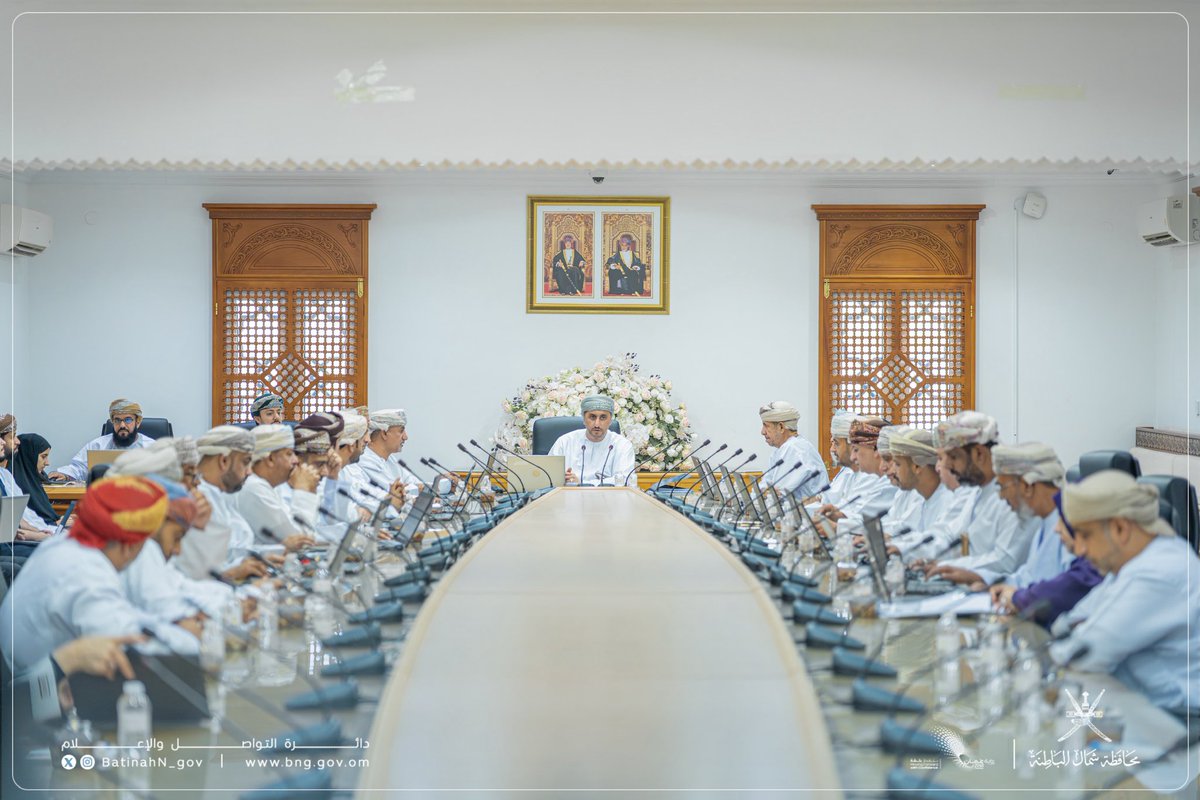 mc_nbatinah's tweet photo. عقد المجلس البلدي لمحافظة شمال الباطنة صباح اليوم اجتماعه الرابع لعام 2026 برئاسة سعادة محمد بن سليمان الكندي محافظ شمال الباطنة رئيس المجلس البلدي. https://t.co/HW7vvNS1qx