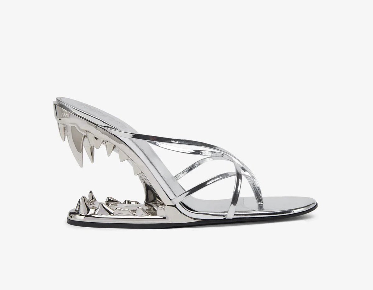 ✩ misty ✩ tweet media