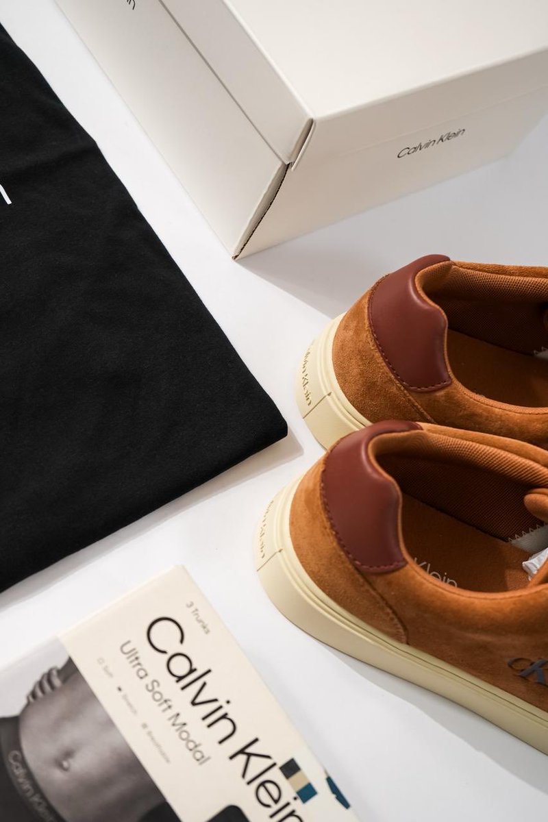 SnK_StreetGym's tweet image. Clean suede. Timeless edge. Step different.

Shop in-store and online🇿🇦
Calvin Klein Classic Cupsole Laceup
Sale: R 2,199

#snk #calvinklein