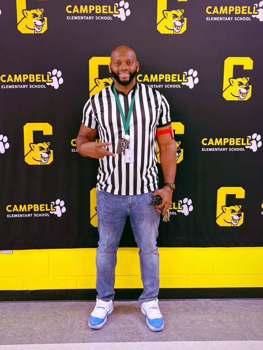 ADNspire's tweet image. Day 1 of the Georgia Milestones is complete! Thankful for our students and staff. Praying everyone has a smooth, successful testing year ahead. 🙏🏾📚👌🏾@LRluvslitHERacy   

Jersey on b’c it’s #GameTime