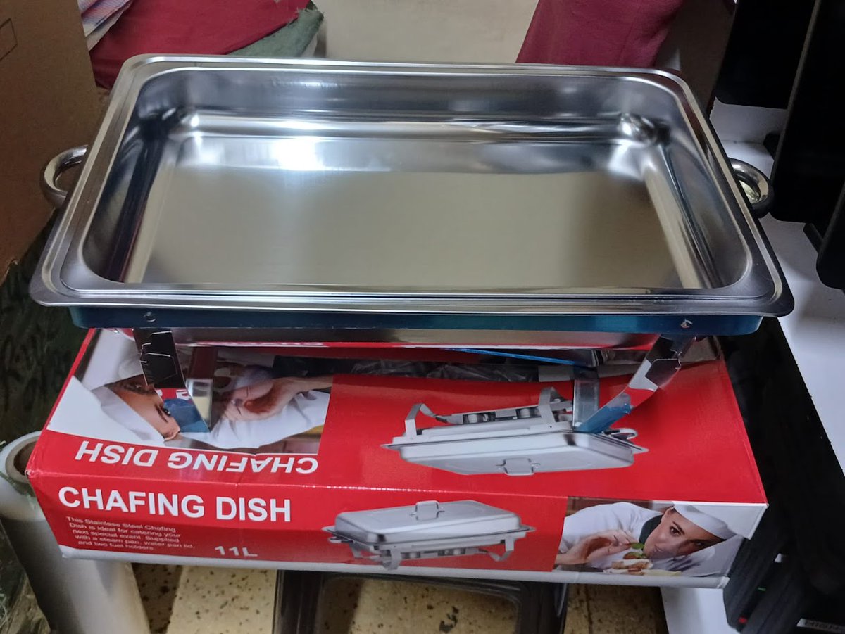 kariuki1700's tweet image. 🔥 Upgrade your serving game!

✔️ Keep food hot &amp;amp; fresh
✔️ Perfect for events &amp;amp; catering
💰 Single – Ksh 3,900
💰 Double – Ksh 4,200
💰 Triple – Ksh 4,500

📲 Call/WhatsApp 0790758300
#ChaffingDishes #EventSetup #CateringKenya #KitchenEssentials #NairobiDeals #HotFoodAlways