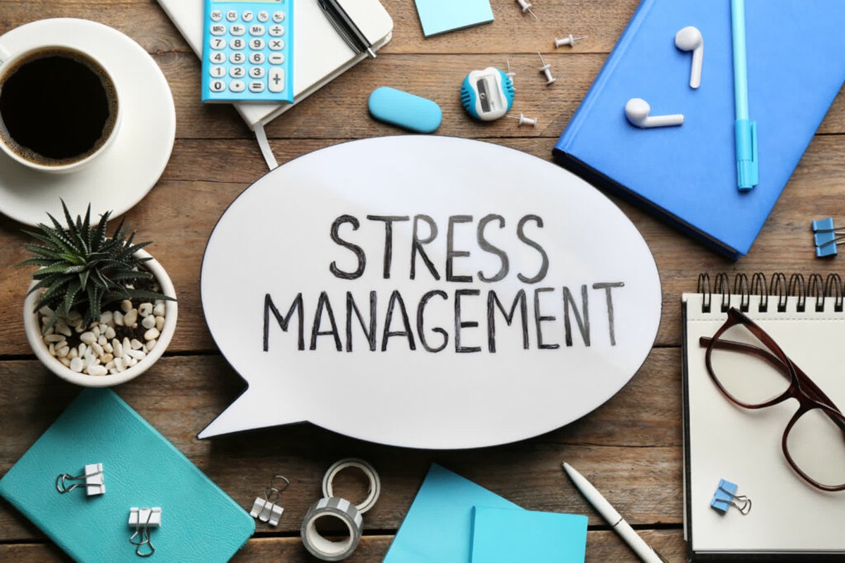 HonorsGradU's tweet photo. Helping Students Manage Stress https://t.co/DBLz1kdoez https://t.co/U4kH3dT6Wg