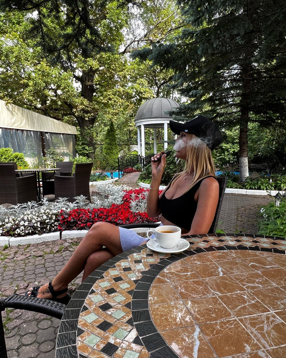 MoonlightRoxana's tweet image. Not much, just enjoying my own space…
Sometimes that’s the best kind of energy
#Lifestyle #Confidence #GoodVibes #Energy #SelfCare