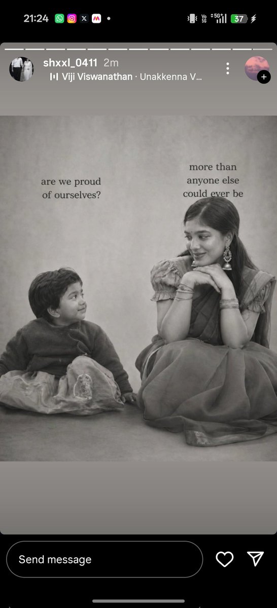 KabilanShi80706's tweet photo. This made my day special 
After seeing this I get emotional 😭 
My dear @parvathy_saran you are the strongest woman ever I seen ..we are with you dear.... I waiting for the day where this society completely understands you and zero negative comments ....you are always a queen 👑 https://t.co/XhrBz6QSi2