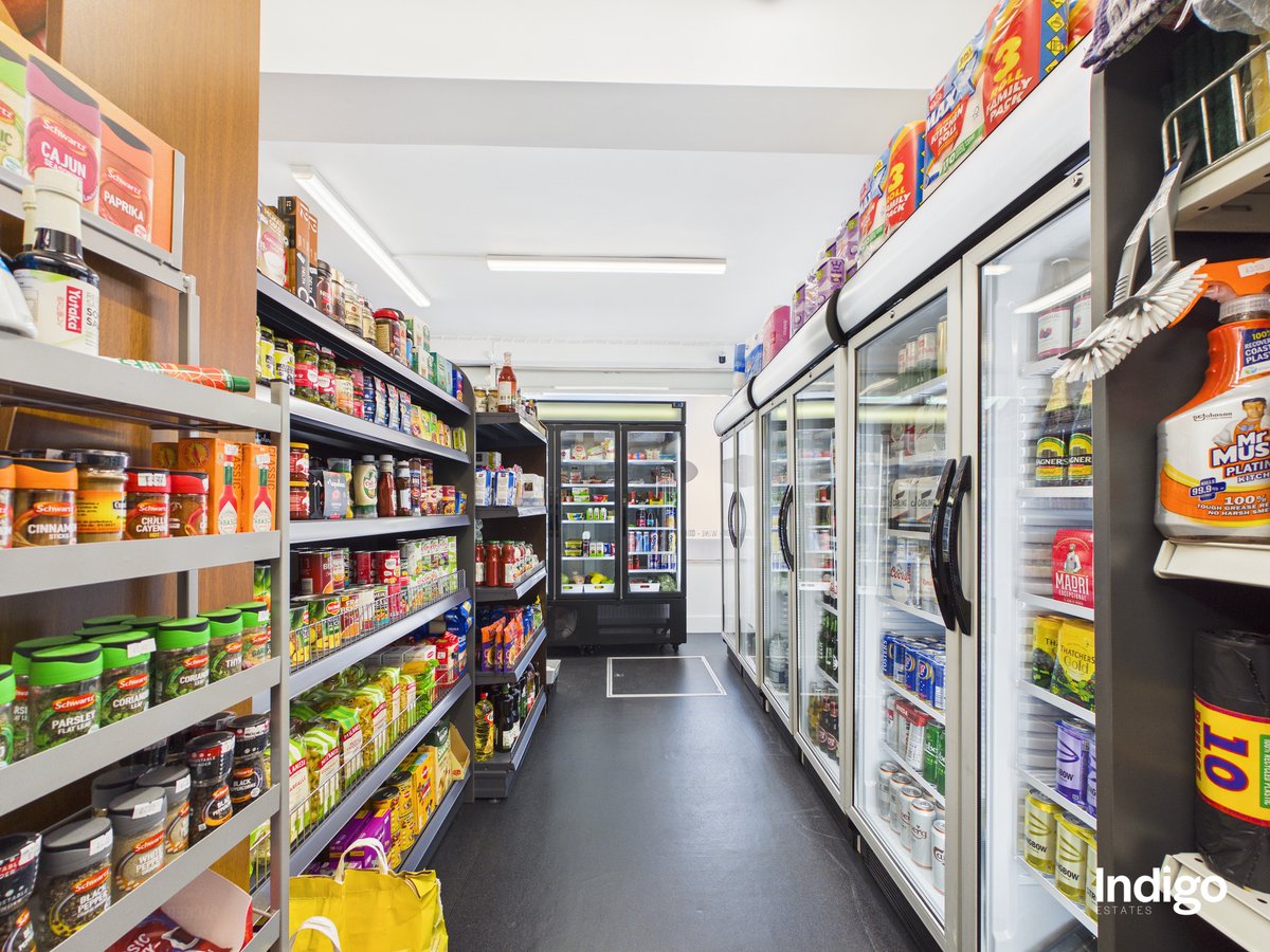 indigoestates's tweet image. FOR SALE | ST HELIER  

Asking £575,000  

cstu.io/45cb98 

Please contact sales@indigo.je 
or call 01534 639955  

#indigoestates #jerseyci #forsaleinjersey #channelislands