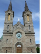 CourtsMatterIL's tweet photo. The separation of church &amp; state is at risk. Courts Matter Illinois Chair Carole Levine ponders the implications of a recent state court ruling in TX that blurs the line between religious freedom &amp; public education. Read her latest blog, "The Ten," https://t.co/XQ0FcJHjuN https://t.co/aqhr8qpcLU
