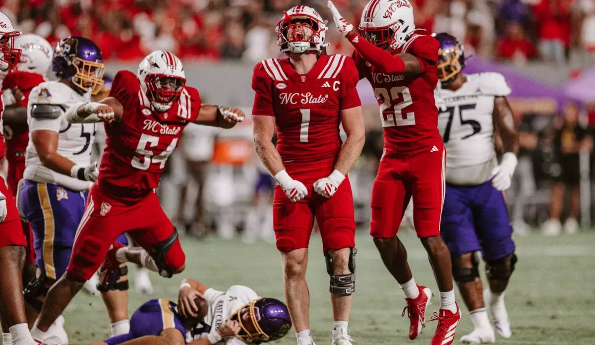 blalockjr_'s tweet image. AG2G!!! I am honored to say l have received an offer from @PackFootball @Coach2J @StateCoachD #1Pack1Goal
#HTT @Coach2J #BigMenLead
