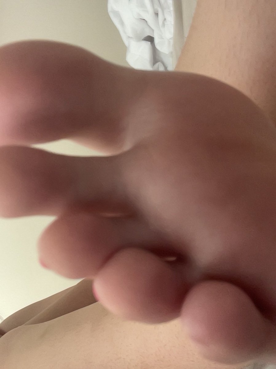 UrGoodGirl21's tweet image. all you’re getting till you pay me..

#findom #paypig #sendmoney