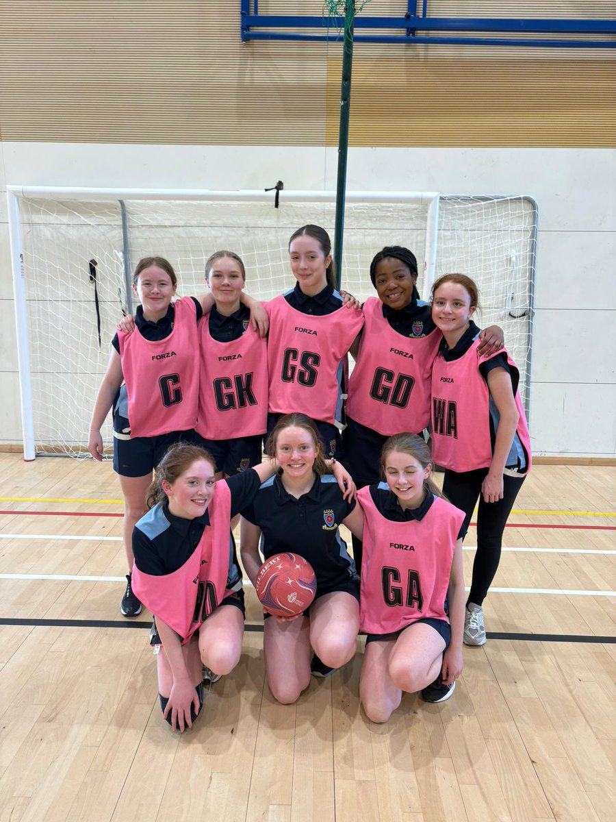 DLSPEDept's tweet photo. 🚨 Congratulations to our y8 netball team who won their semi-final 30-0 against Sutton this afternoon.

A faultless performance ladies - proud of you all - well done! 👏

Pom: Worrall ⭐️ https://t.co/f49Wg2gUpb
