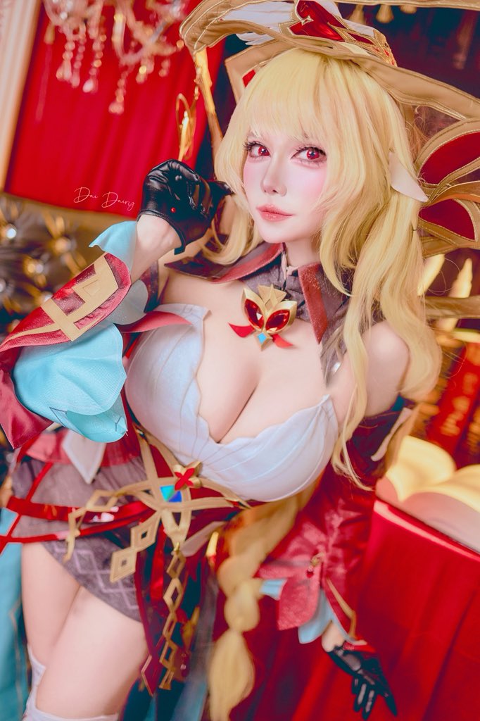 Dai_Cosplayer's tweet image. Good kids, good kids, good kids won’t be punished💕✨

—
Alice (Klee mama)
Genshin Impact 
Coser:me Dai Dairy
—

#GenshinImpact  #Alice #原神  #アリス #GenshinAlice #原神アリス #kleemother #原神  #原神官方