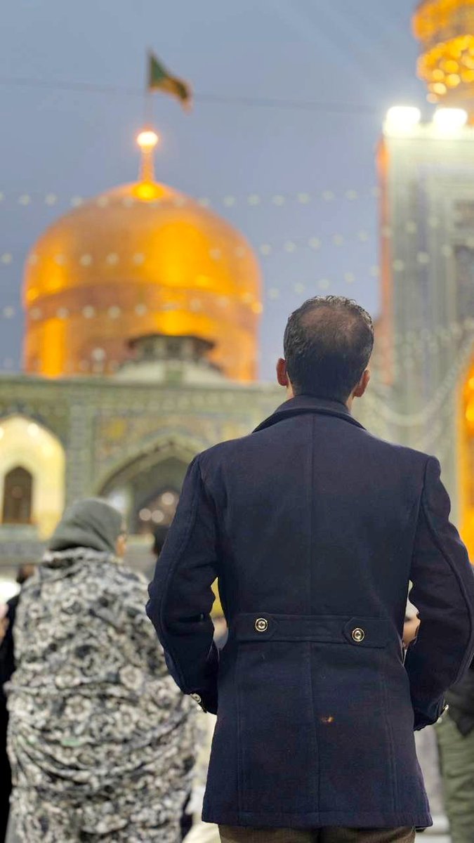 hiaderalsdane's tweet photo. الـمصدر : بحار الأنوار
قال الإمام الرضا (ع) :
التواضع درجات منها أن يعرف الـمرء قدر نفسه فينزلها منزلتها بقلب سليم ، ولا يحب أن يأتي إلى أحد إلا م��ل ما يؤتى إليه

متباركين بولادة أنيس النفوس مولانا الرضا صلوات ربي وسلامه عليه https://t.co/oGHodN6Ay8