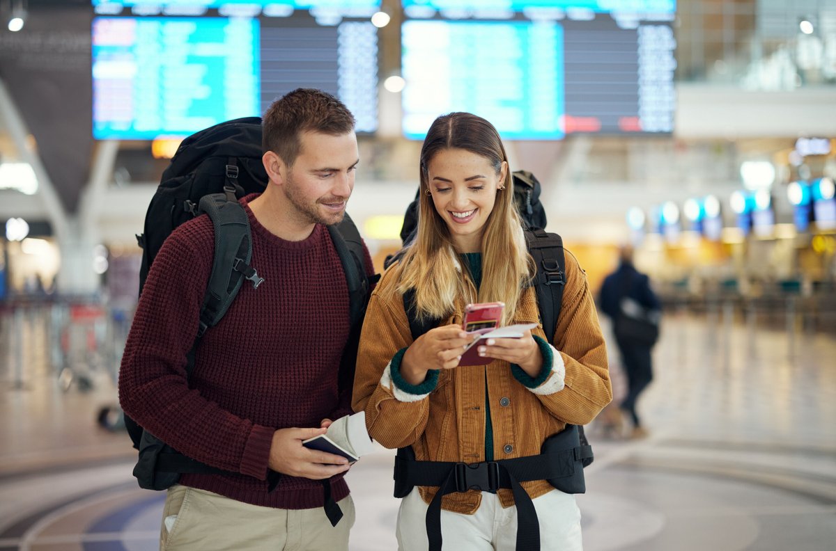 hitchswitch's tweet photo. Just got married and your name doesn’t match your ID?

🚨 Your ticket MUST match your ID
✈️ Domestic ≠ international rules
❌ A marriage certificate won’t fix it

Here’s what to do:
https://t.co/j2iq6FOx03 https://t.co/RnmOHMpcB2