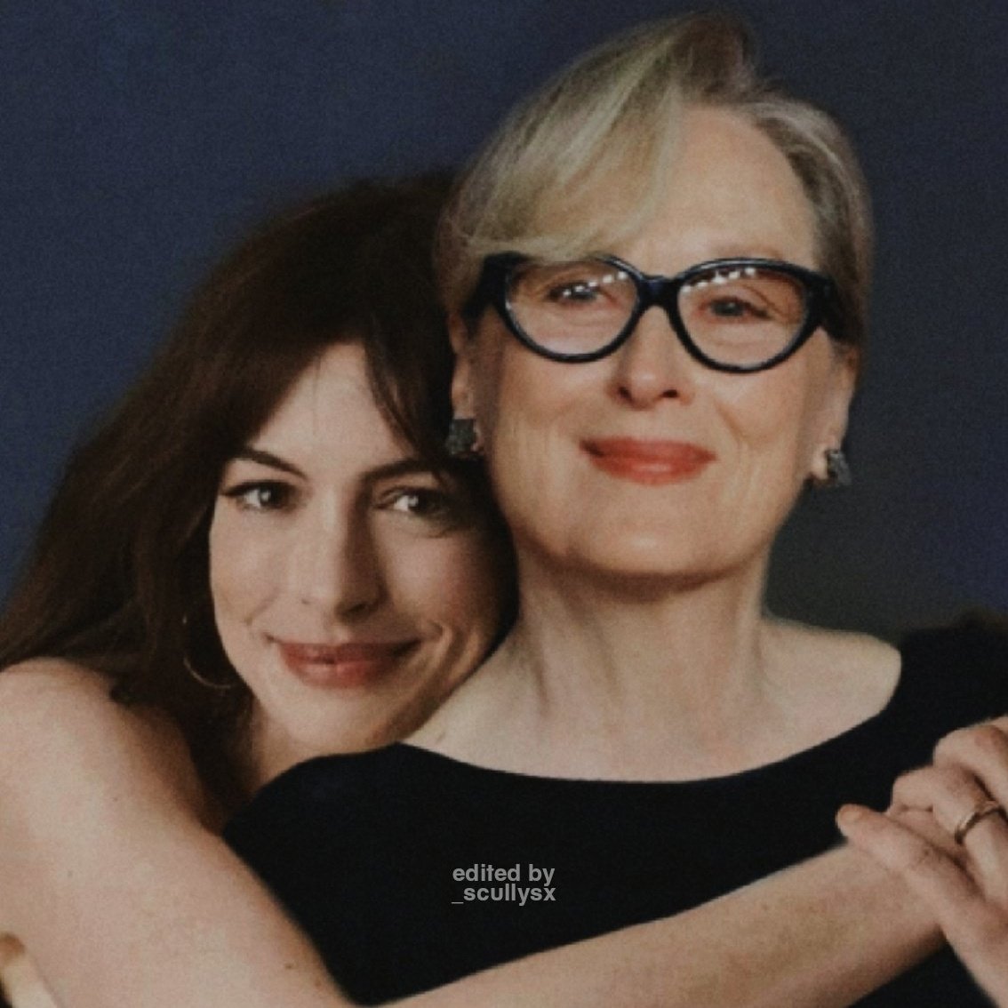 _scullysx's tweet photo. WHAT DO YOU MEAN MY MIRANDY MANIPS NOW HAVE AN IRL VERSION????? 😭😭😭😭😭 https://t.co/yBTxdSdyuP