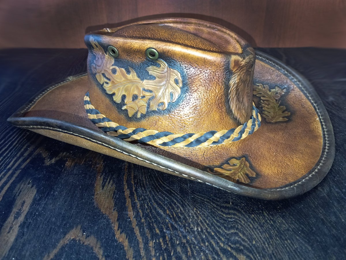 przd1's tweet image. avito.ru/sankt-peterbur…
Ковбойские шляпы ручной работы из натуральной кожи с холодным ручным тиснением. В наличии и под заказ.
#leathercraft #handmade #leather #horse #лошадь #рукоделие #ковбой #шляпа #бык #buffalo #ручнаяработа #кожа #медведь #bear